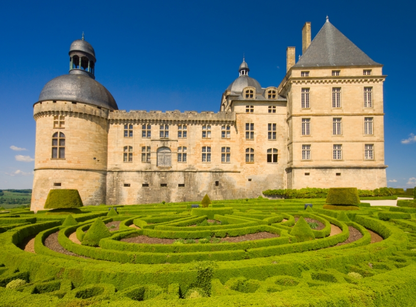 Les jardins du Château de Hautefort dans le Perigord, situé aux alentours de l'Hôtel à Montignac